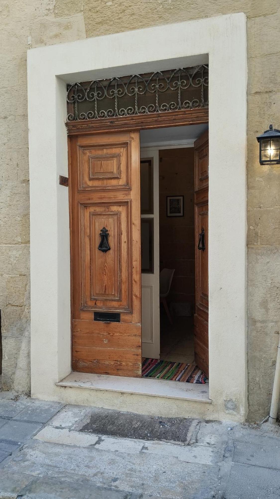 No. 101 In Valletta Zewnętrze zdjęcie